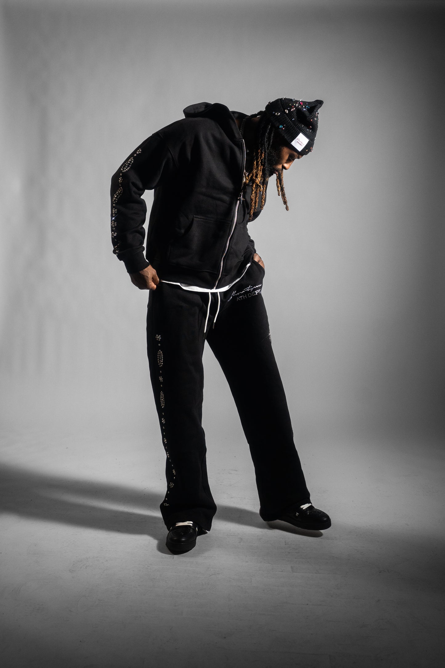 Showtyme Crystal Sweats