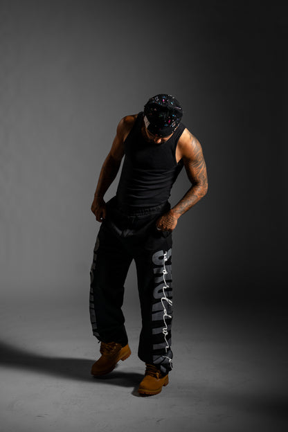 Showtyme Worldwide Essential Sweats