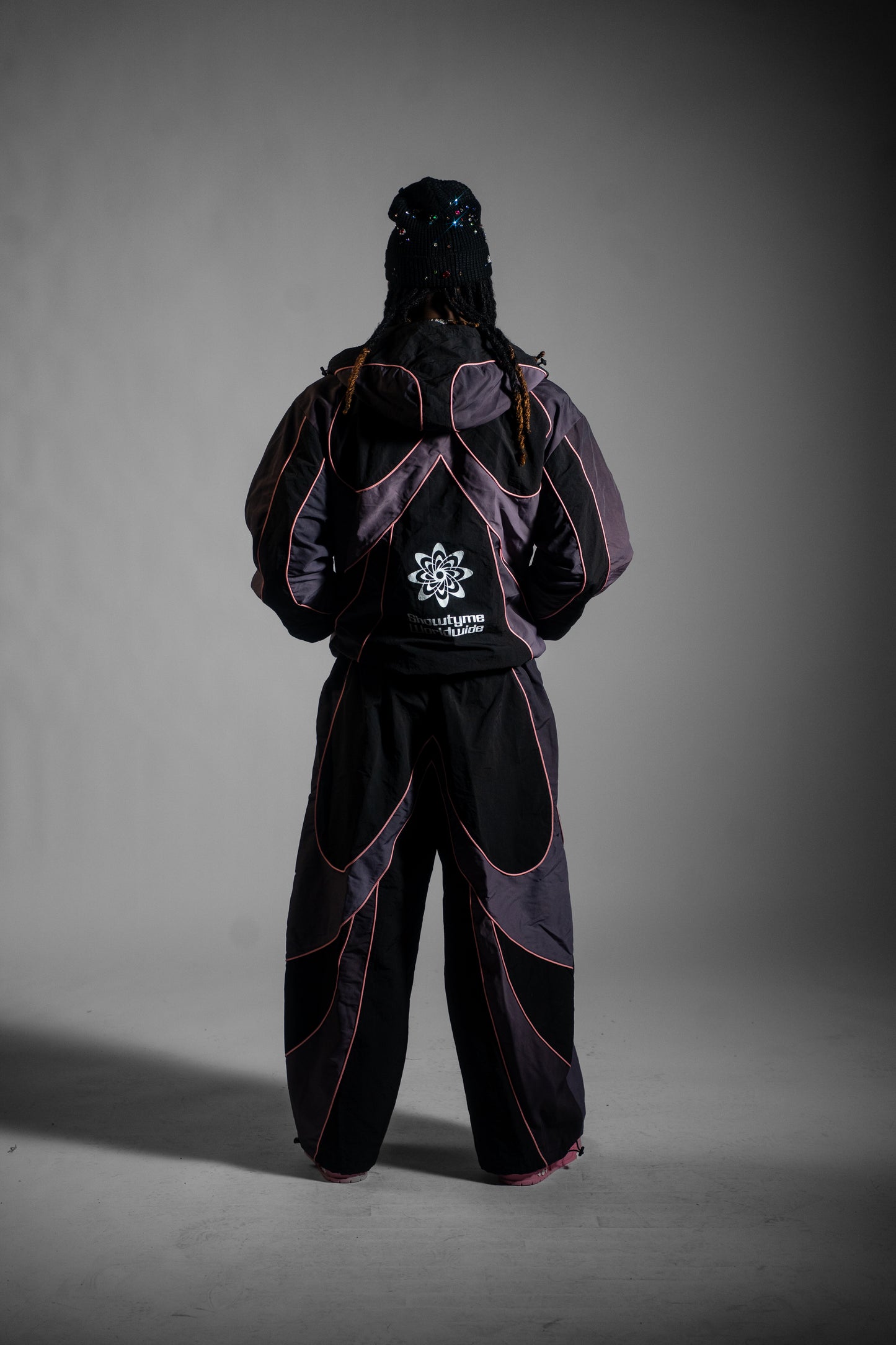 Showtyme Worldwide Windbreaker Set