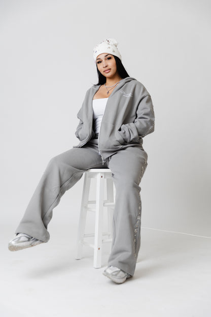 Showtyme Grey Crystal Set
