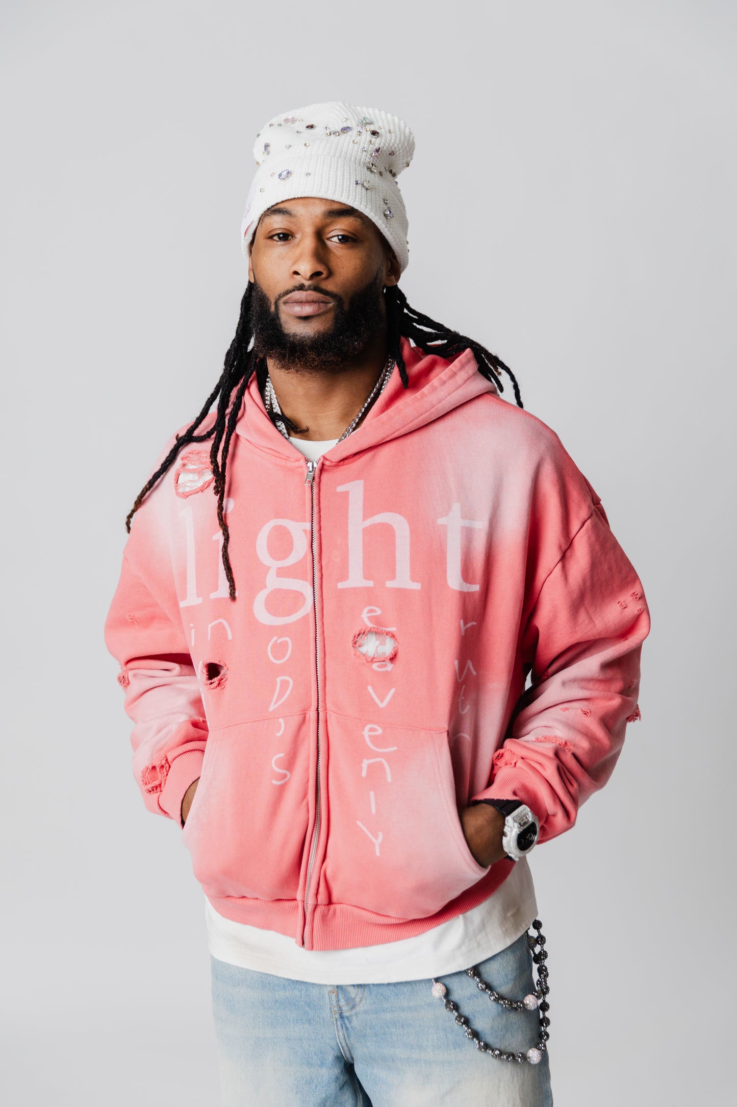 Showtyme Light Hoodie