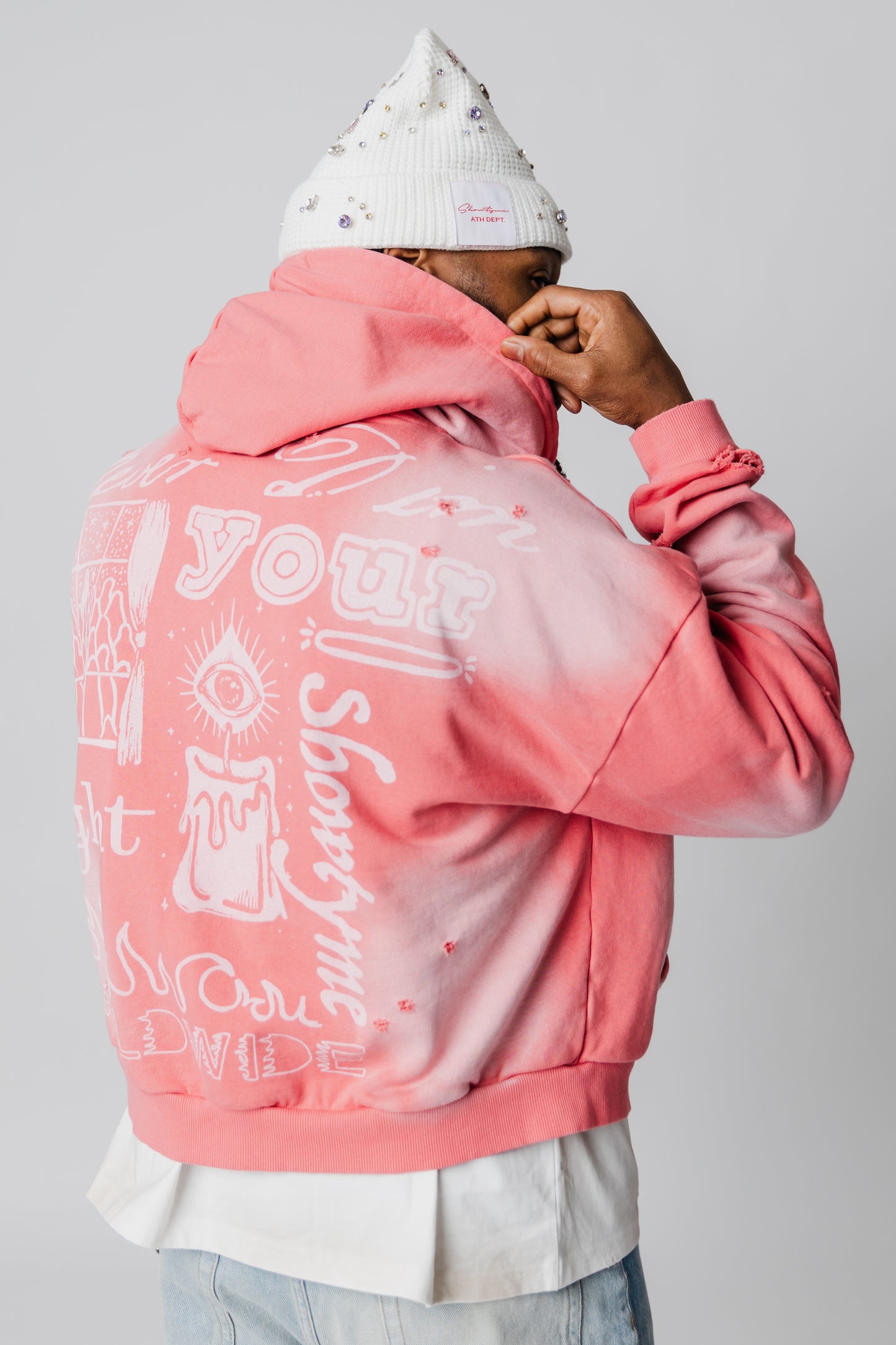 Showtyme Light Hoodie
